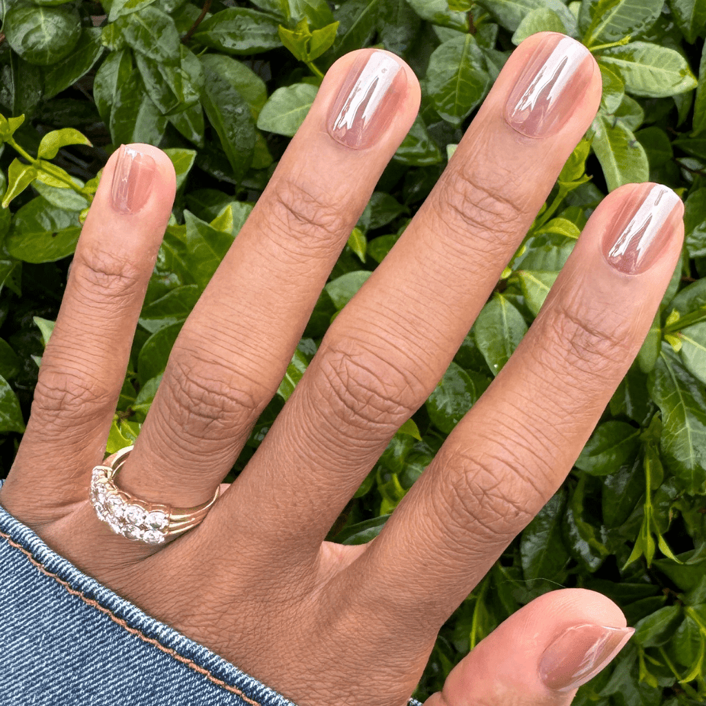 Olive & June Instant Mani Minimalist Extra Short Squoval Press-on Nails, Taupe Jelly Chrome, 42 Pieces